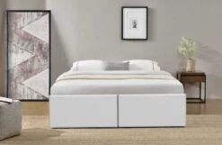Cadre De Lit Avec Coffre Et 2 Tiroirs 160x200 Cm Simili Cuir Blanc Mat Karmi -Pas Cher Lit Magasin cadre de lit avec coffre et 2 tiroirs 160x200 cm simili cuir blanc mat karmi 3557630032286 328625