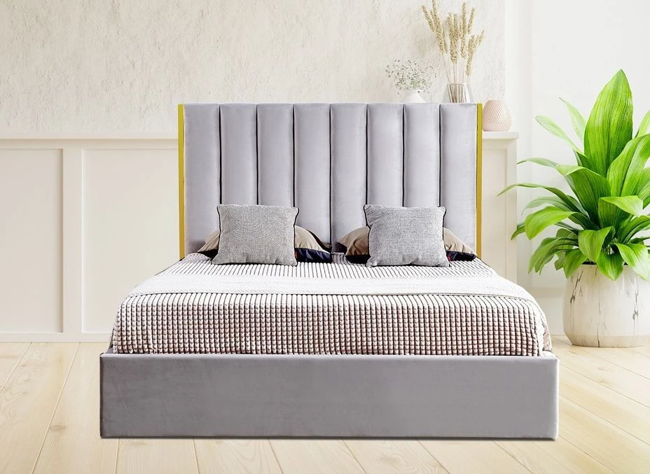 Lit 160x200 Cm Avec Coffre De Rangement Et Tête De Lit Velours Gris Et Laiton Pika 3 Lit 160x200 Cm Avec Coffre De Rangement Et Tête De Lit Velours Gris Et Laiton Pika