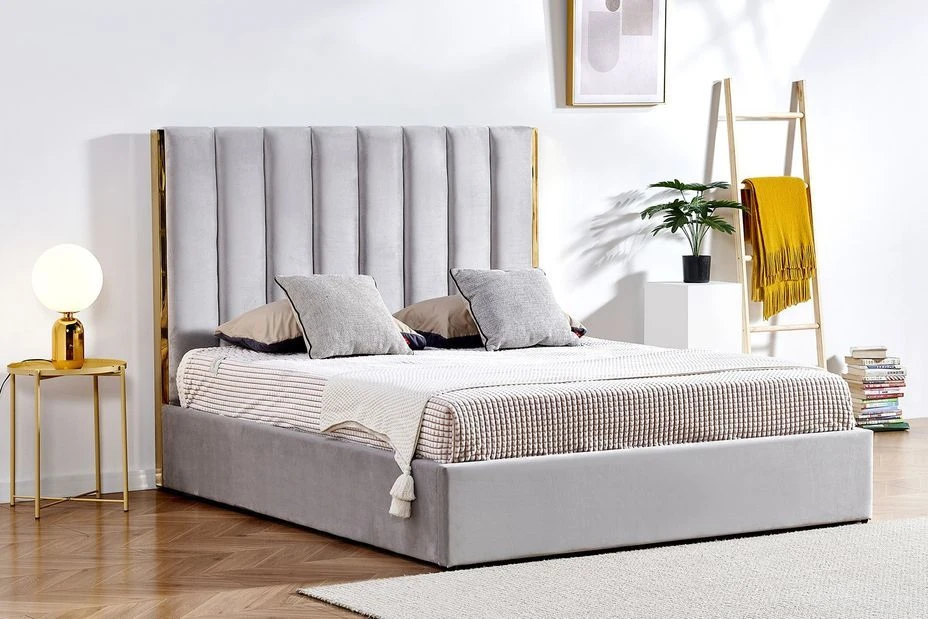 Lit 160x200 Cm Avec Coffre De Rangement Et Tête De Lit Velours Gris Et Laiton Pika 5 Lit 160x200 Cm Avec Coffre De Rangement Et Tête De Lit Velours Gris Et Laiton Pika – Image 3
