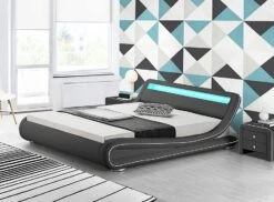 Lit à Led 160x200 Cm Simili Cuir Gris Liseré Blanc Night -Pas Cher Lit Magasin lit a led 160x200 cm simili cuir gris lisere blanc night 3666722100854 570085