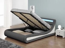 Lit Coffre à Led 140x190 Cm Simili Cuir Gris Liseré Blanc Lenna 8 Lit Coffre à Led 140x190 Cm Simili Cuir Gris Liseré Blanc Lenna -Pas Cher Lit Magasin lit coffre a led 140x190 cm simili cuir gris lisere blanc legend 3557630016835 570533